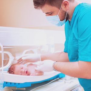 Enfermería y cuidados intensivos neonatales
