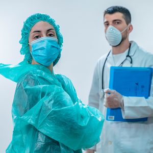 Acciones específicas para la prevención y control de las infecciones asociadas a la atención sanitaria